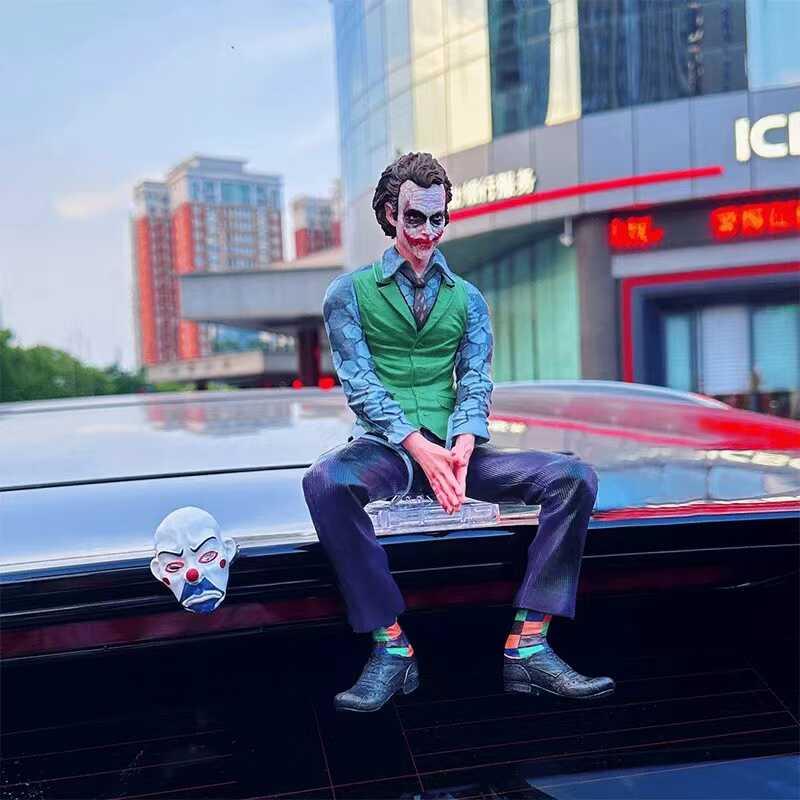 The Joker 24cm Figure